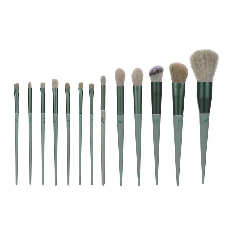 concealer-brush