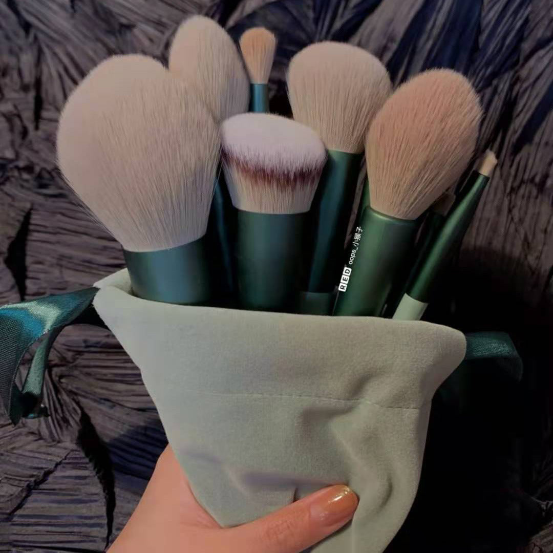 concealer-brush